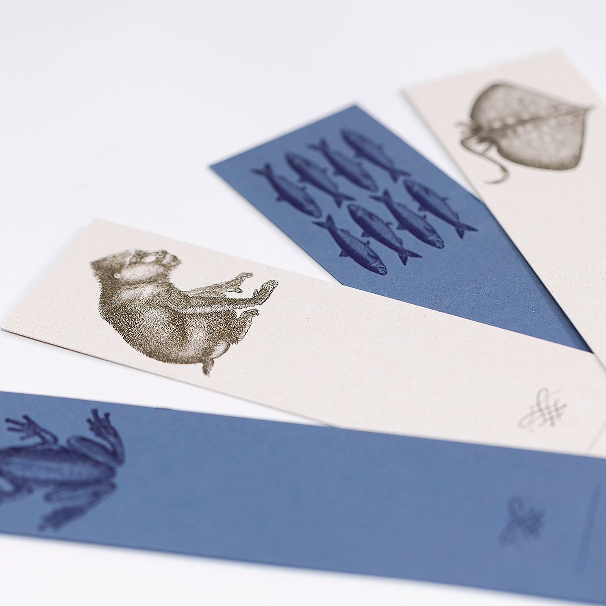 typography-vintage-bookmarks